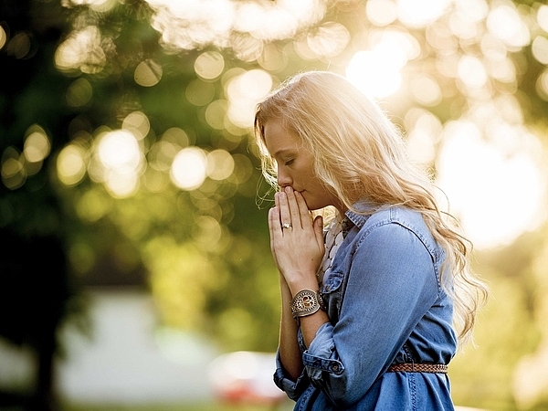The Role of Prayer in Christian Coaching Sessions
